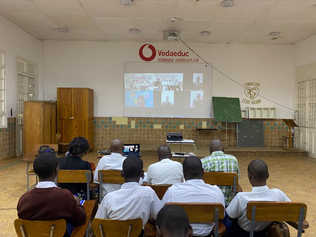 Club Scientifique - Collabaroration avec le Collège Sadisana